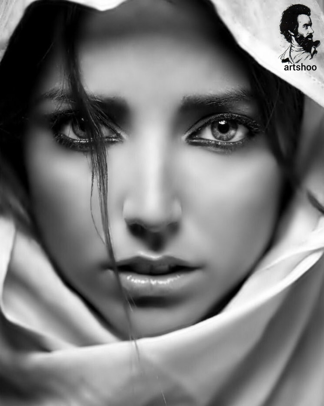 مدل سیاه قلم اورژینال